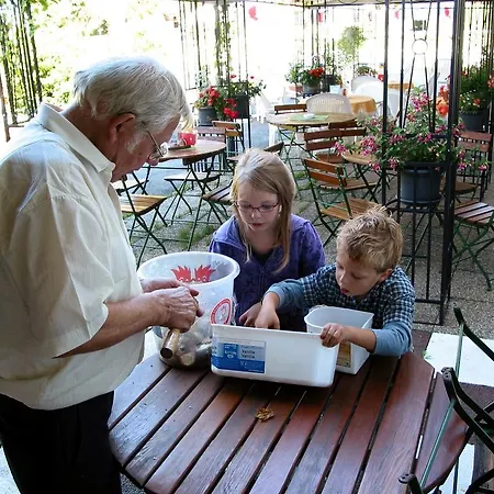 Haus Bergland Konukevi