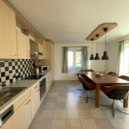 Haus Bergland 3* Fieberbrunn
