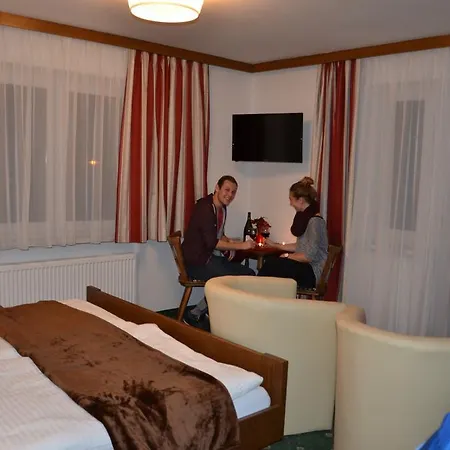Haus Bergland Guest house Fieberbrunn