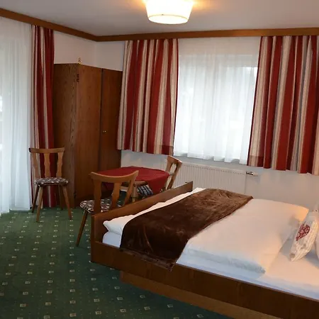 Konukevi Haus Bergland Fieberbrunn