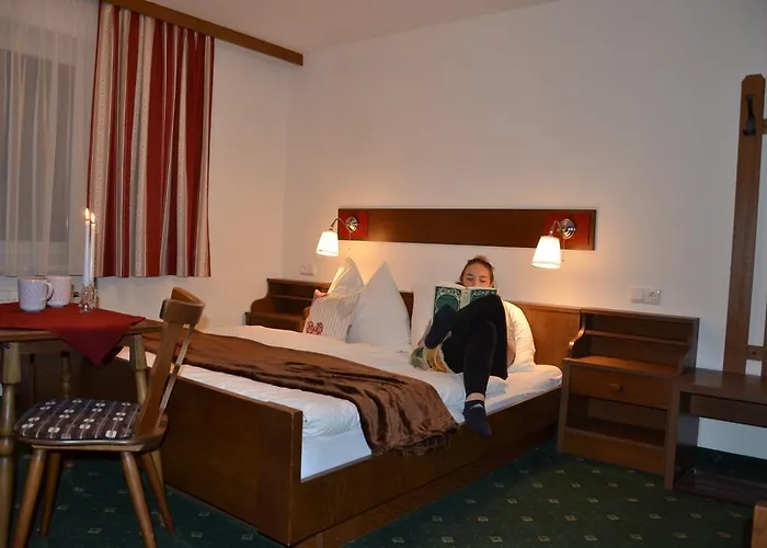 Haus Bergland بيت ضيافة