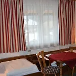 Haus Bergland Guest house