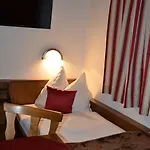 Haus Bergland 3*