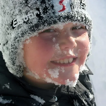 Haus Bergland 3* 피버브룬