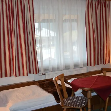 Haus Bergland 게스트하우스