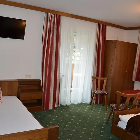 Haus Bergland 게스트하우스